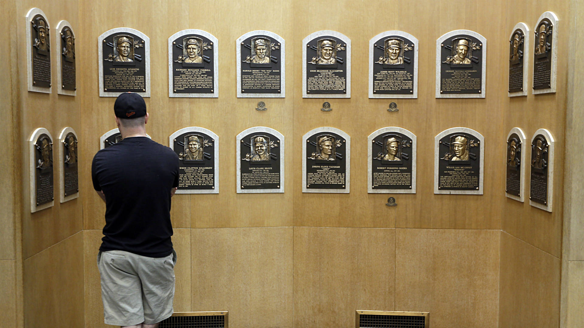 Baseball-Hall-of-Fame-FTR. 
